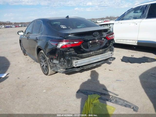 4T1T11AK8PU801399 Toyota CAMRY SE