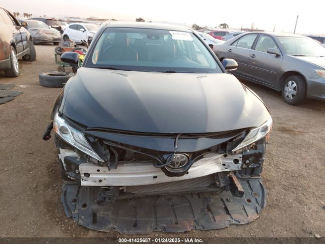 4T1BZ1HK2JU503495 Toyota Camry Xle V6