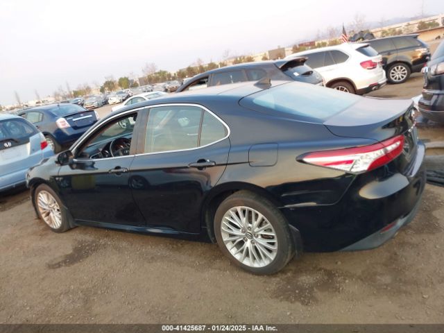 4T1BZ1HK2JU503495 Toyota Camry Xle V6