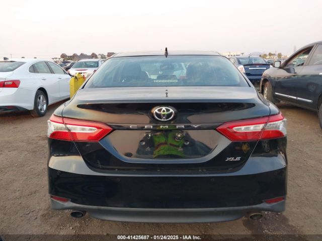 4T1BZ1HK2JU503495 Toyota Camry Xle V6