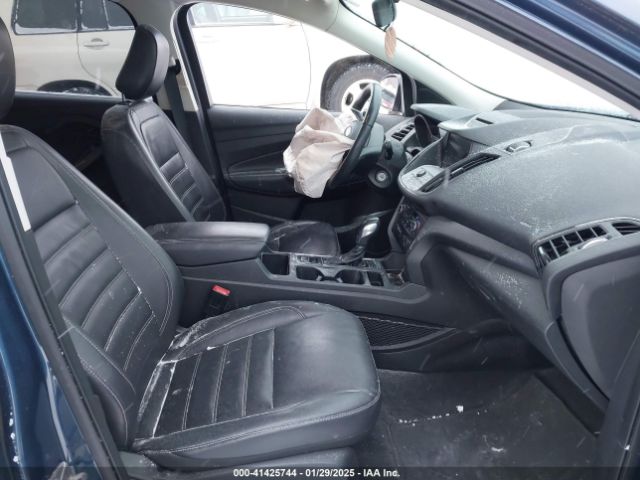 1FMCU9HD8JUC25740 Ford ESCAPE SEL