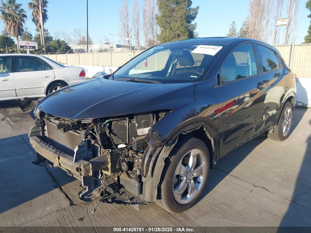 Honda HR-V EX 2017 3CZRU5H56HM717983 Image 2