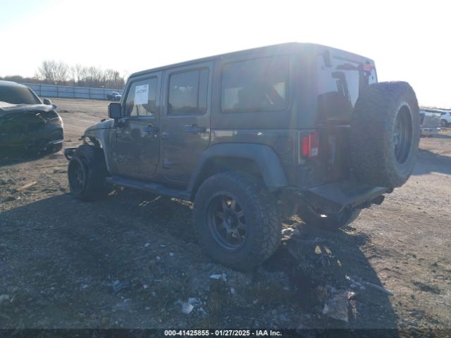 1C4HJWDG0EL299053 Jeep Wrangler Unlimited Sport