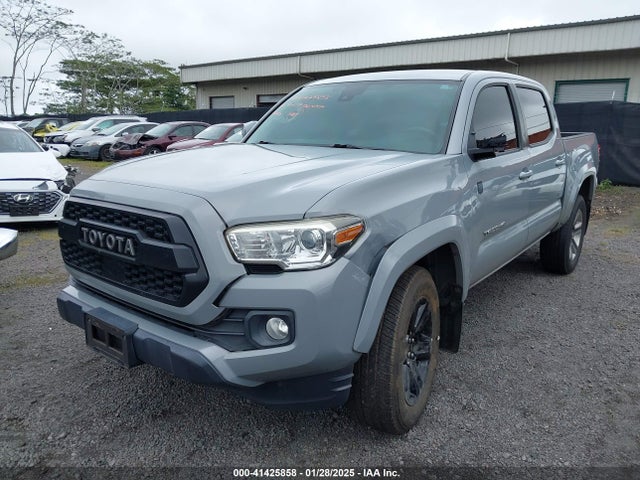 5TFAZ5CNXKX077967 Toyota Tacoma Sr5 V6