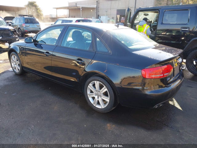 2011 AUDI A4 WAUAFAFL5BN001528 Photo 2