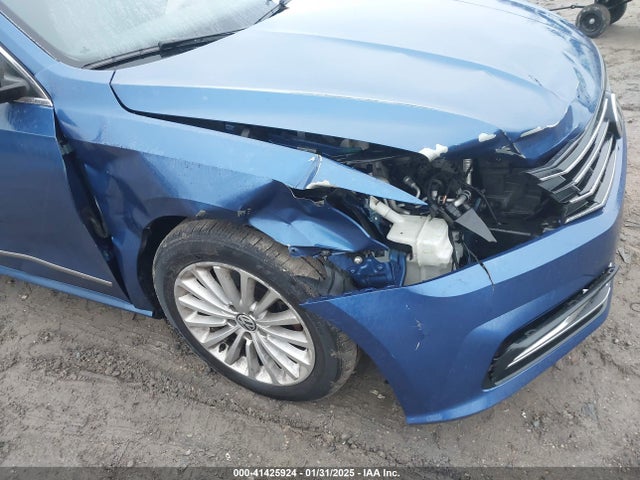 1VWBS7A32GC018266 Volkswagen Passat 1.8t Se
