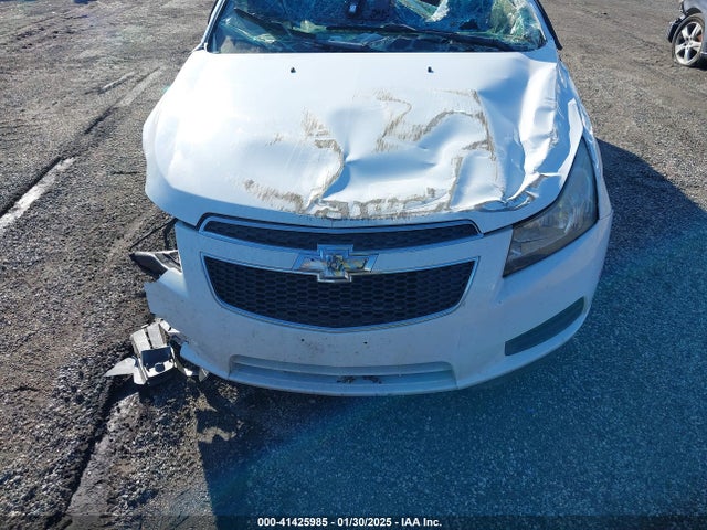 1G1PE5SB1E7381019 Chevrolet Cruze 2lt Auto