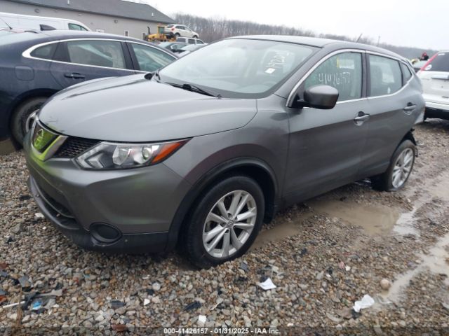 JN1BJ1CP3JW192021 Nissan Rogue Sport S