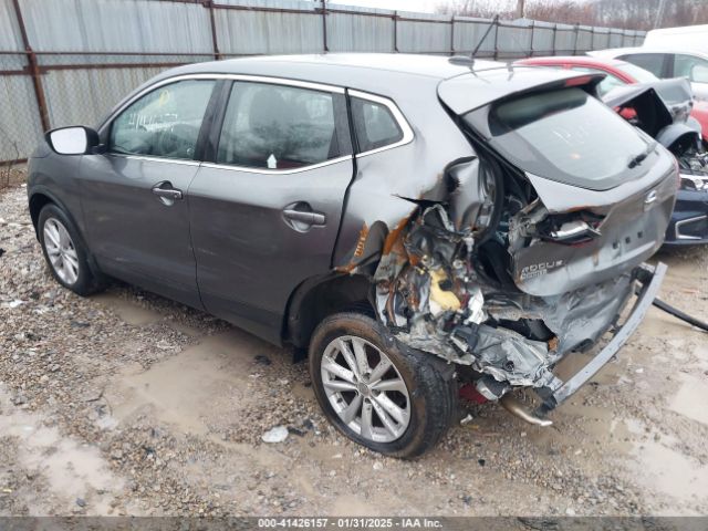 JN1BJ1CP3JW192021 Nissan Rogue Sport S