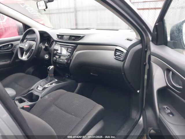 JN1BJ1CP3JW192021 Nissan Rogue Sport S