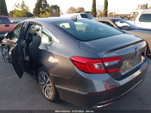 1HGCV3F90JA004424 Honda Accord Hybrid Touring