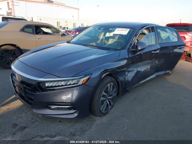 1HGCV3F90JA004424 Honda Accord Hybrid Touring