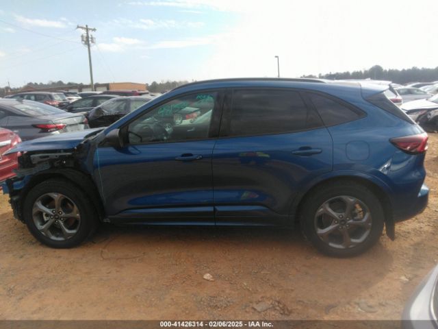 1FMCU0MZXPUB47421 Ford Escape St-line