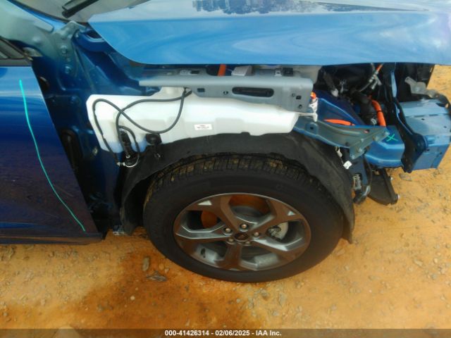 1FMCU0MZXPUB47421 Ford Escape St-line