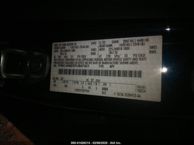 1FMCU0MZXPUB47421 Ford Escape St-line