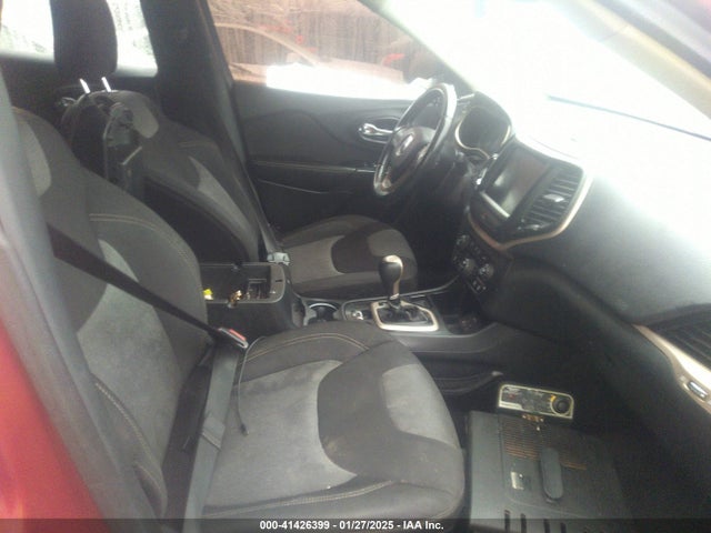 1C4PJLCB7EW249412 Jeep Cherokee Latitude