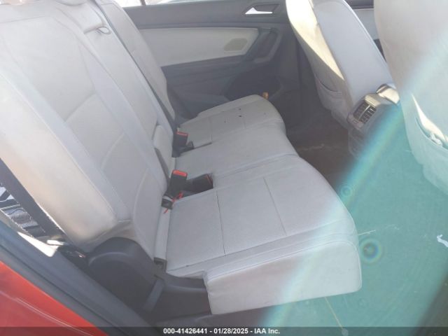 3VV2B7AX9KM136359 Volkswagen Tiguan 2.0t Se/2.0t Sel/2.0t Sel R-line/2.0t Sel R-line Black