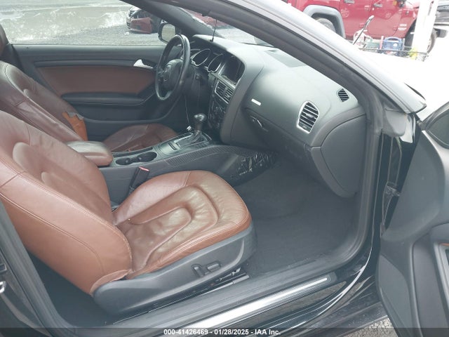 2010 AUDI A5 WAULFAFR1AA037011 Photo 4