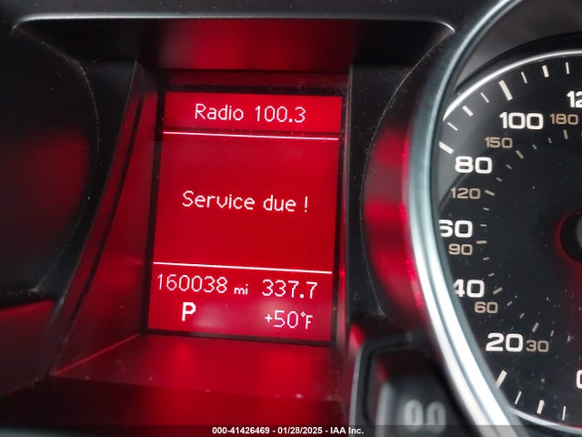 2010 AUDI A5 WAULFAFR1AA037011 Photo 6