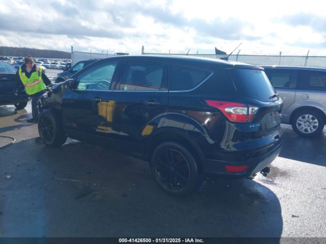 1FMCU0GD0HUC43317 Ford ESCAPE SE