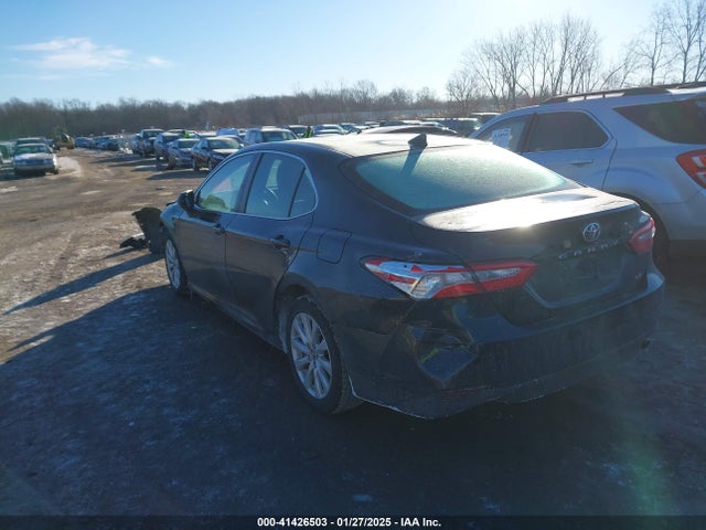 Toyota CAMRY LE 2019 4T1B11HK2KU198072 Image 3