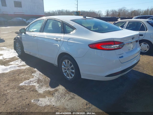 3FA6P0G77JR229730 Ford FUSION S
