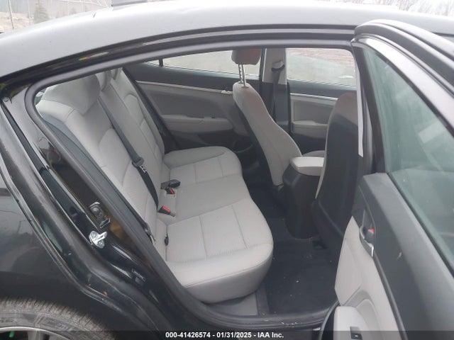 5NPD84LF7LH600930 Hyundai ELANTRA SEL