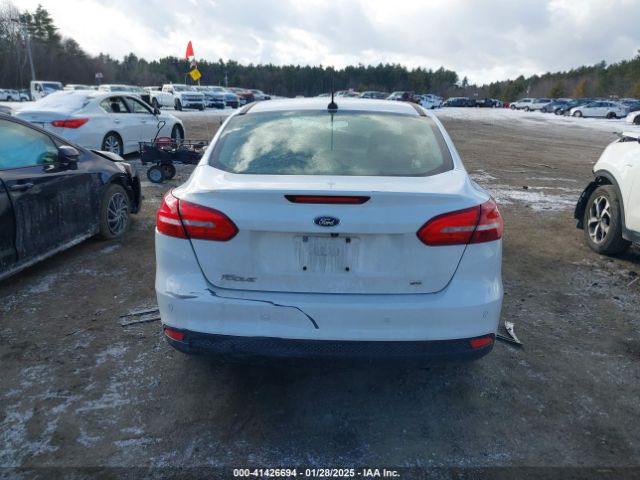 1FADP3F21GL396736 Ford FOCUS SE