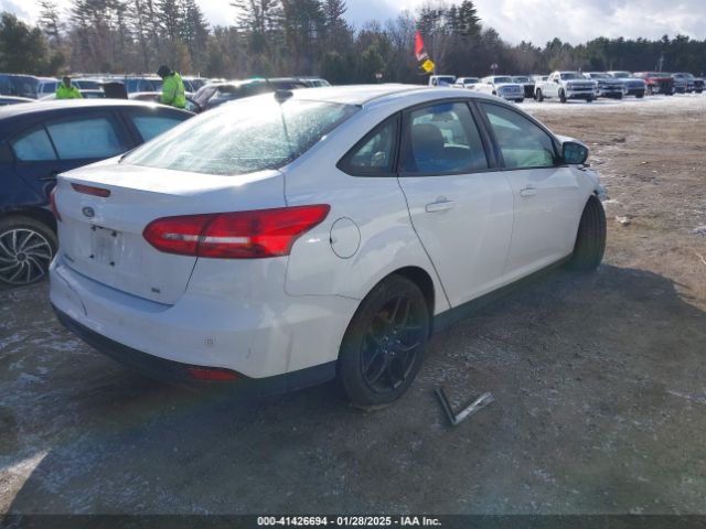 1FADP3F21GL396736 Ford FOCUS SE