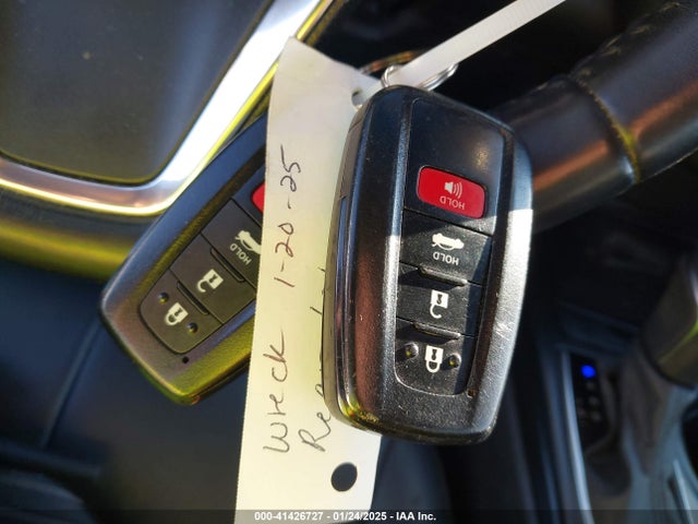 4T1M11AK1LU389969 Toyota CAMRY SE