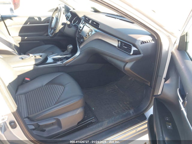 4T1M11AK1LU389969 Toyota CAMRY SE