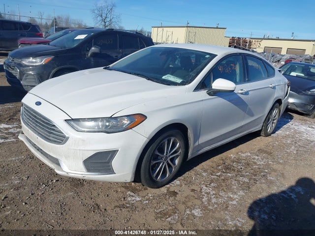 3FA6P0HD2LR219629 Ford FUSION SE