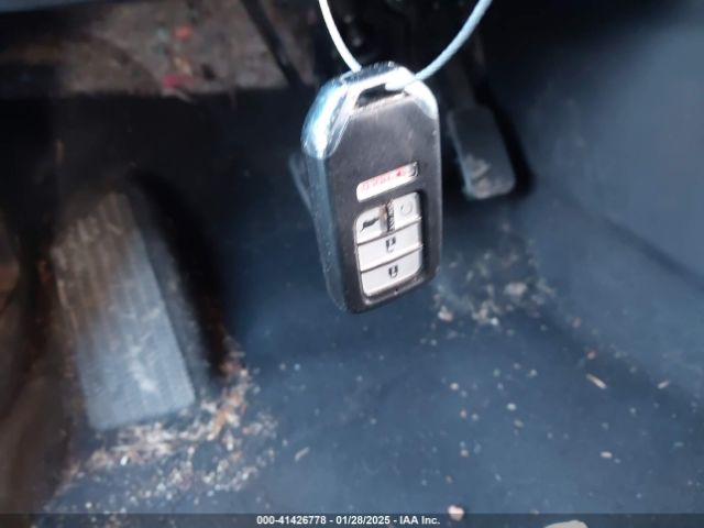 5J6RW1H88HL003142 Honda Cr-v Ex-l/ex-l Navi