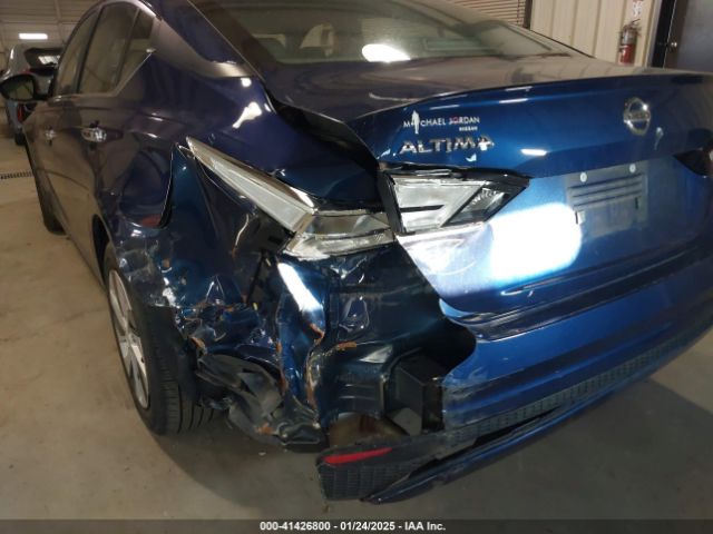1N4BL4BV1NN420558 Nissan Altima S Fwd