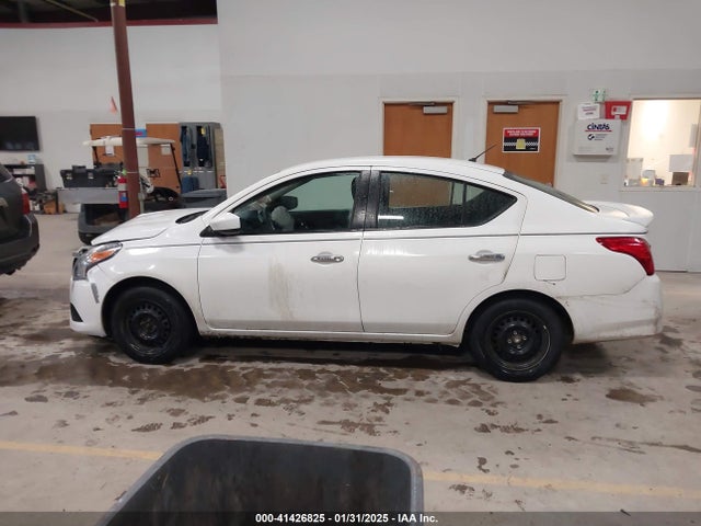 3N1CN7AP9JL839266 Nissan Versa 1.6 Sv