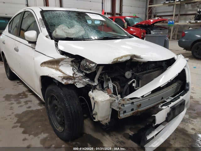 3N1CN7AP9JL839266 Nissan Versa 1.6 Sv