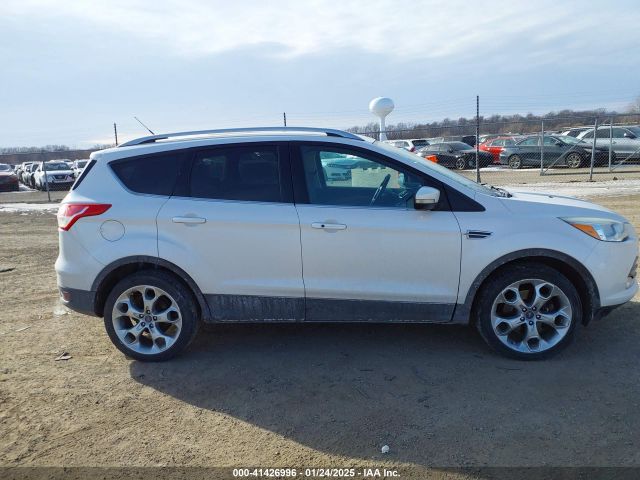 1FMCU9J90FUB90043 Ford Escape Titanium