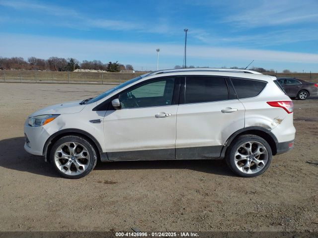 1FMCU9J90FUB90043 Ford Escape Titanium