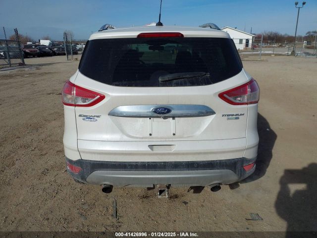 1FMCU9J90FUB90043 Ford Escape Titanium
