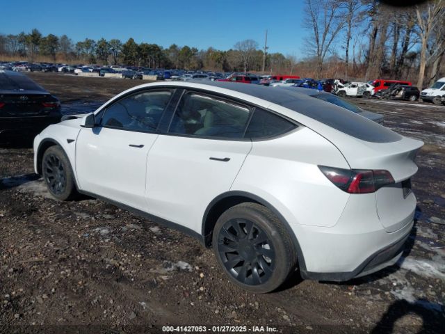 7SAYGDEE5NF562725 Tesla Model Y Long Range Dual Motor All-wheel Drive