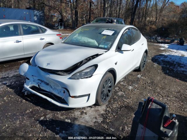 7SAYGDEE5NF562725 Tesla Model Y Long Range Dual Motor All-wheel Drive