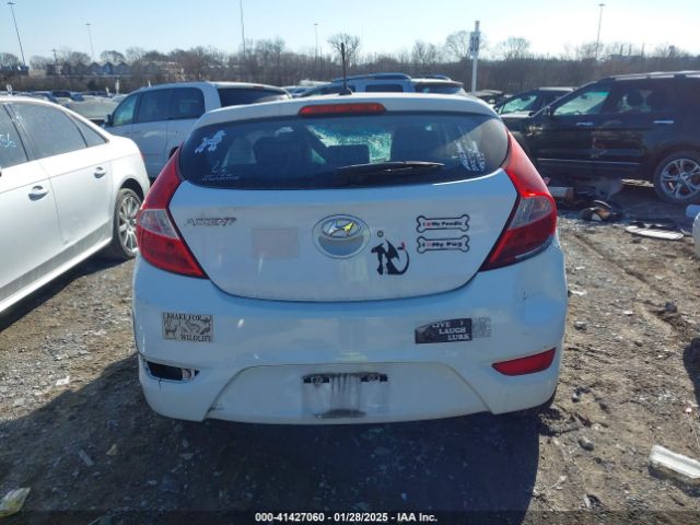 KMHCT5AE5HU325531 Hyundai ACCENT SE