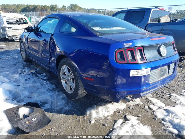 Ford Mustang V6 2014 1ZVBP8AM6E5301075 Image 3