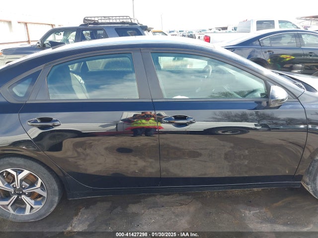 KIA Forte Lxs 2019 3KPF24AD3KE024008 Image 14