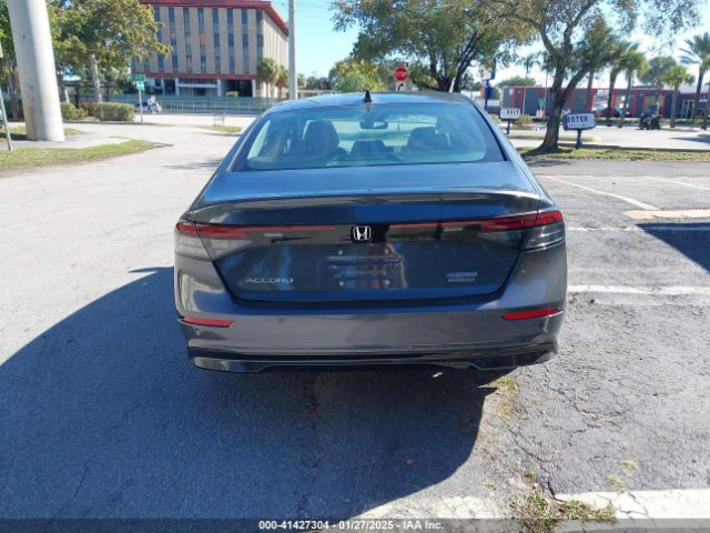1HGCY2F82RA065228 Honda Accord Hybrid Touring