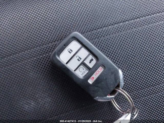 5J6RW2H57ML021105 Honda l15be