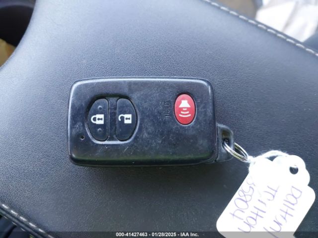 JTDKN3DU3F0460559 Toyota Prius Four