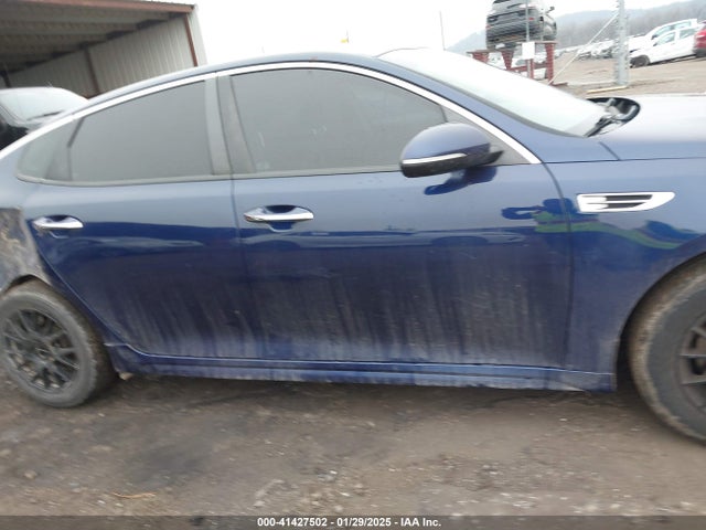 5XXGT4L38JG224409 KIA Optima Lx
