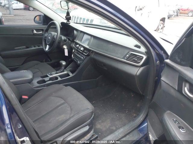 5XXGT4L38JG224409 KIA Optima Lx