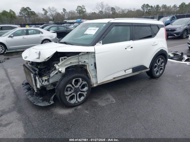 KNDJ23AU0M7772397 KIA Soul X-line